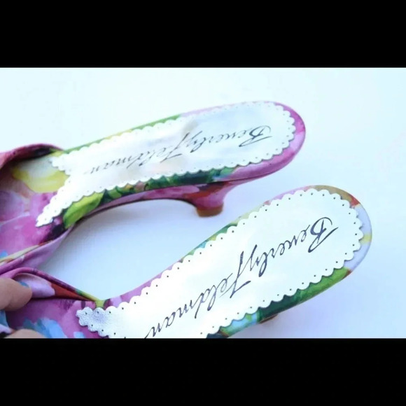 Beverly Feldman sandals - Picture 5 of 8